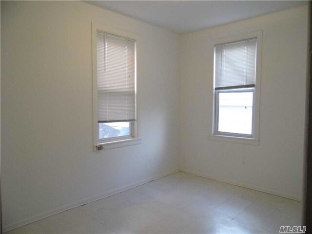Foto del edificio - 103-29 110th St