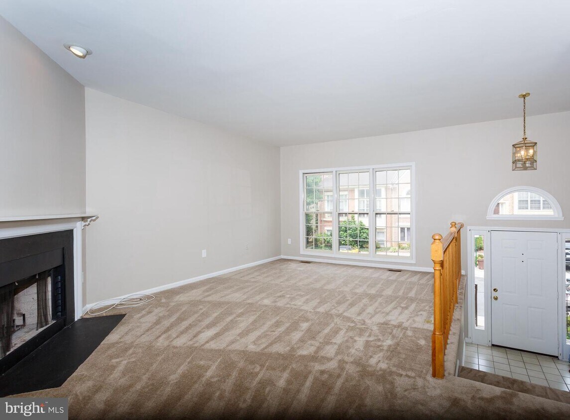Foto principal - 2131 Kings Garden Way