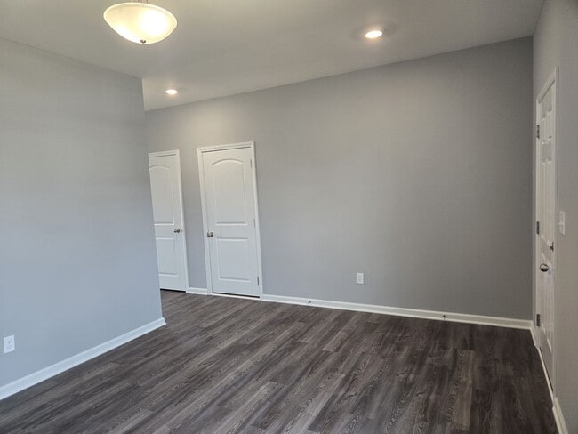 Building Photo - Masterson Hills  20260506