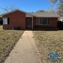 Building Photo - 1225 Kenwood Dr