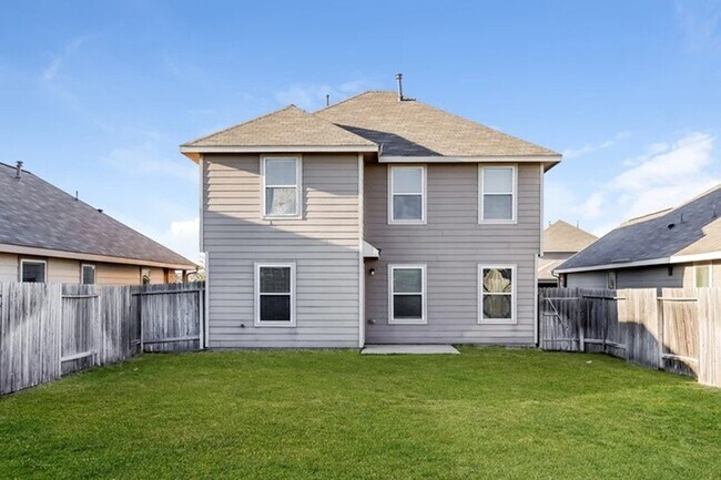 Building Photo - 24119 Avogadro Dr