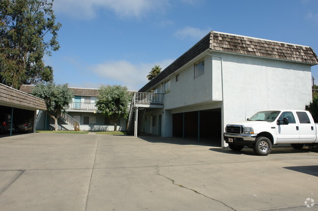 Building Photo - Parkside Apartments