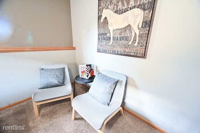 Foto del edificio - 4 br, 2.5 bath House - 1524 Hilltop Road