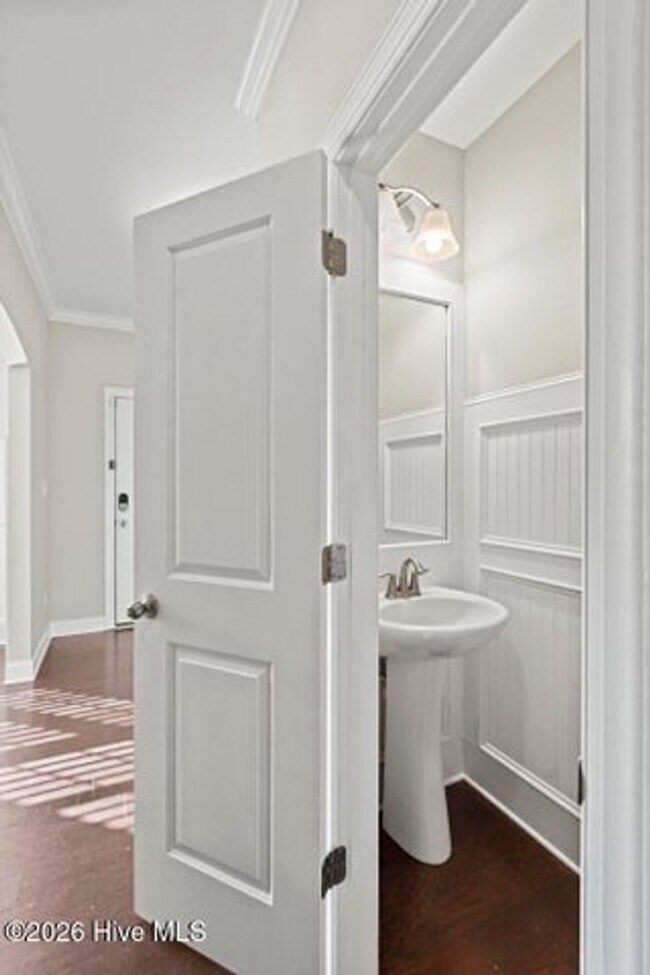 Foto del edificio - 408 Canvasback Ln