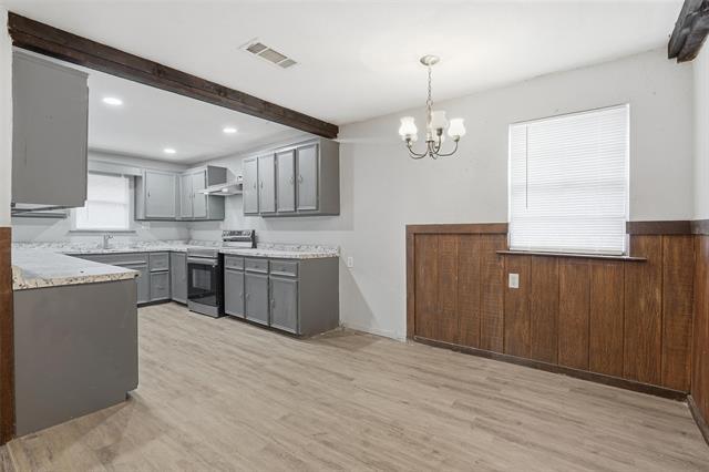 Foto del edificio - 1412 Chase Ave