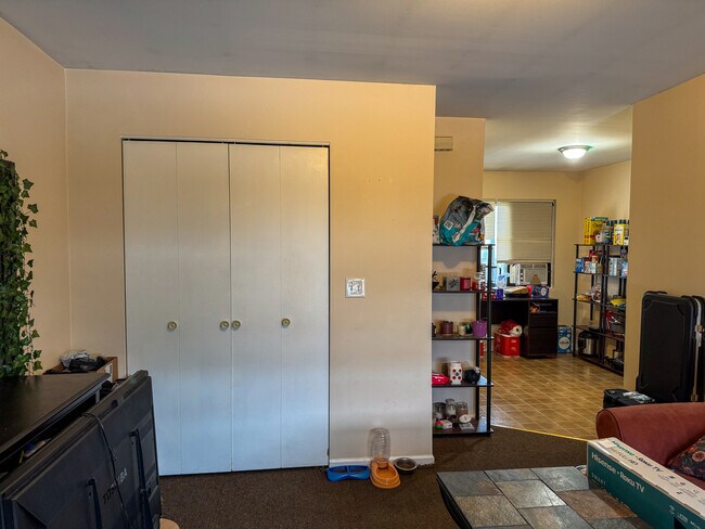 Foto del edificio - 1011 N Broadway St