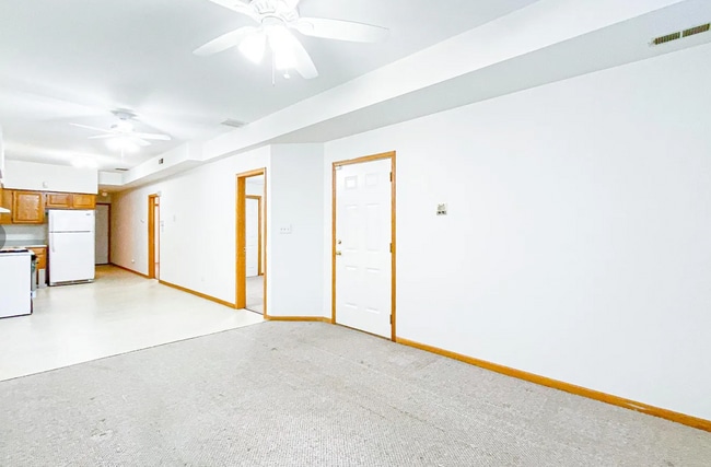 Building Photo - 1812 W Thomas St