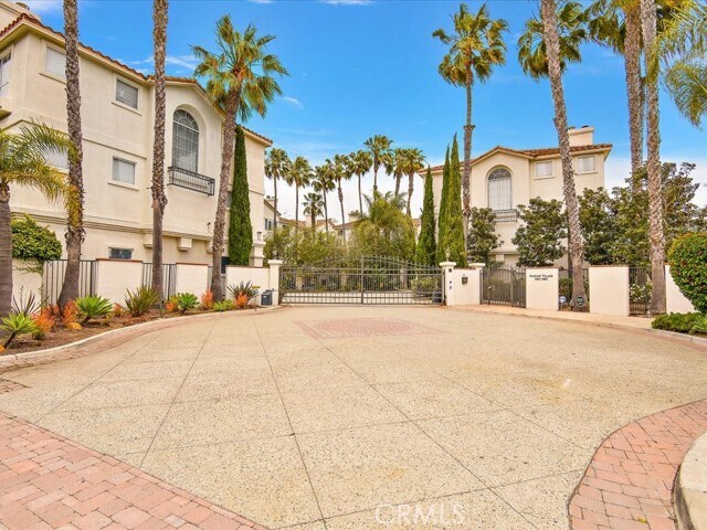 Building Photo - 5457 Marine Ave