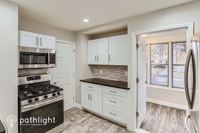 Building Photo - 2200 East 38th Street, Minneapolis, MN, 55407