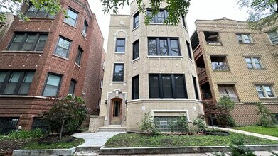 Building Photo - 5405 N Campbell Ave