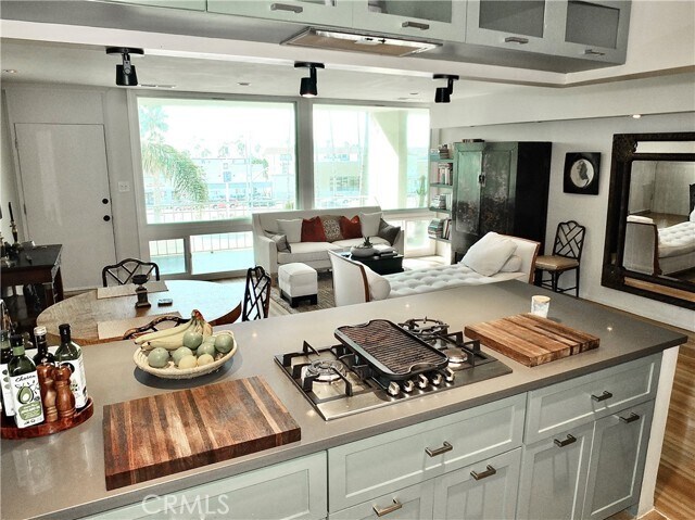 Foto del edificio - 3901 E Livingston Dr