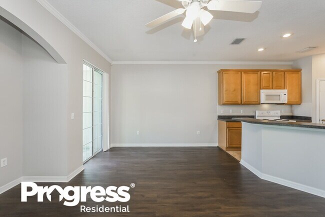 Building Photo - 6721 Breezy Palm Dr