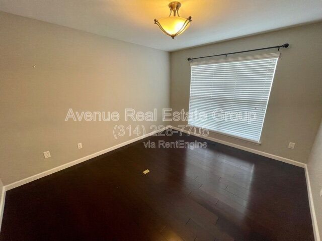 Foto del edificio - 216 Magnolia Trace Dr