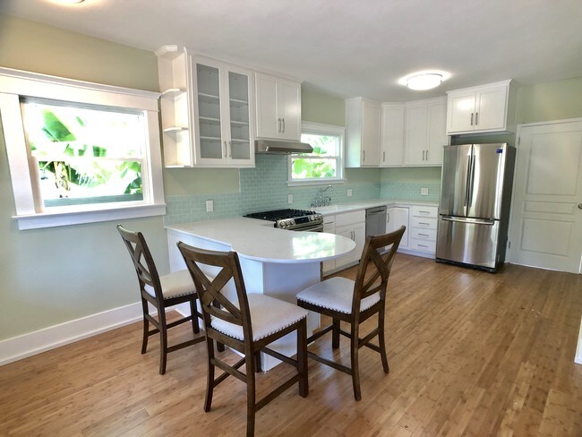 Foto del edificio - 770 Junipero Ave