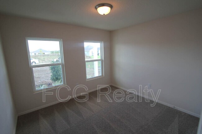 Building Photo - 1371 N Platte Ct