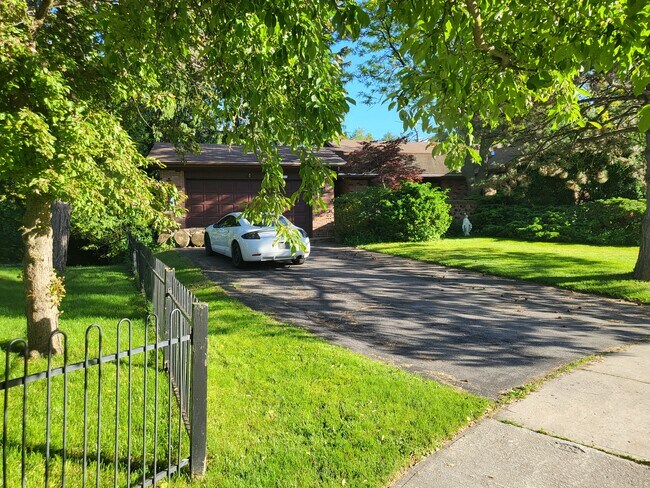 Extérieur de la propriété - 4 Silversand Pl