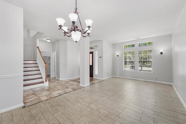 Building Photo - 17206 Stonebridge Trail