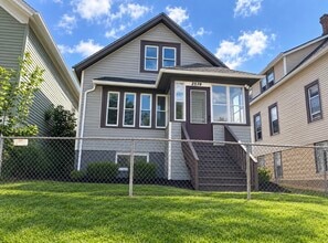 Building Photo - 2519 W Becher St