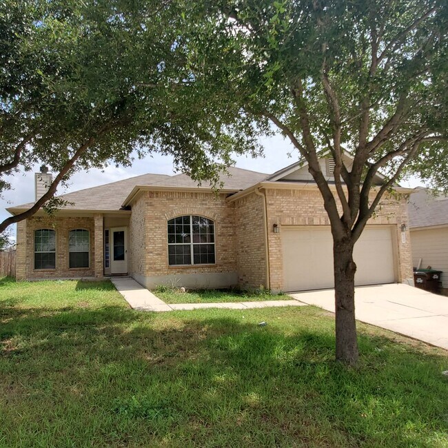 Foto del edificio - 6703 Foster Fields, Converse, TX. 78109