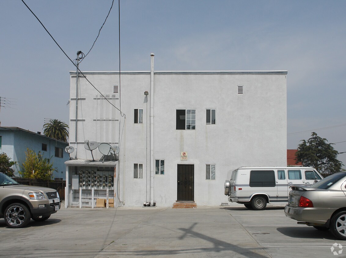 4100 Rosewood Ave, Los Angeles, CA 90004 Apartments in Los Angeles