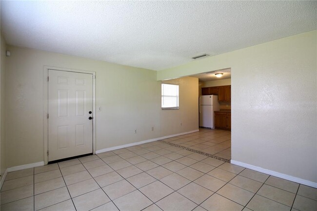 Building Photo - 3604 Swindell Rd