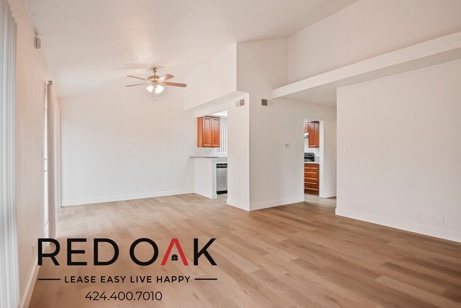 Foto del edificio - 726 E Workman St