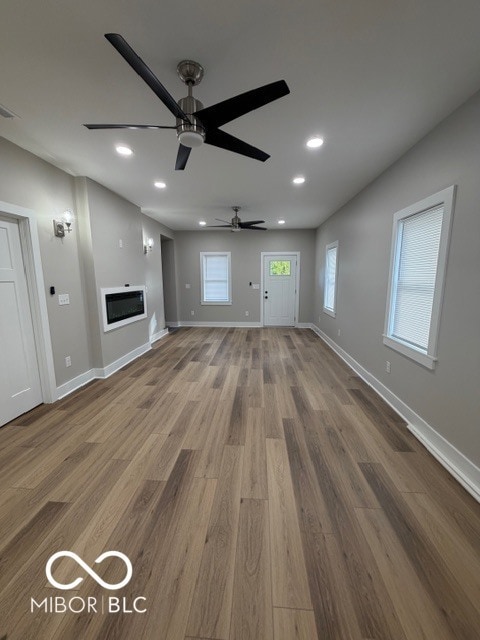 Building Photo - 20 Schiller St