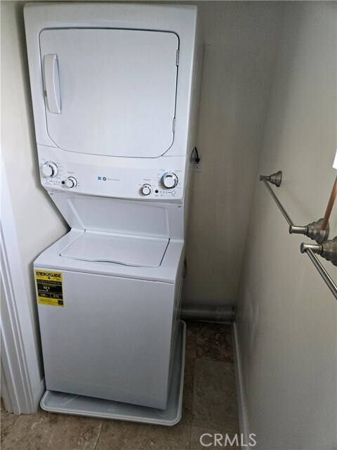 Foto del edificio - 4125 185th St