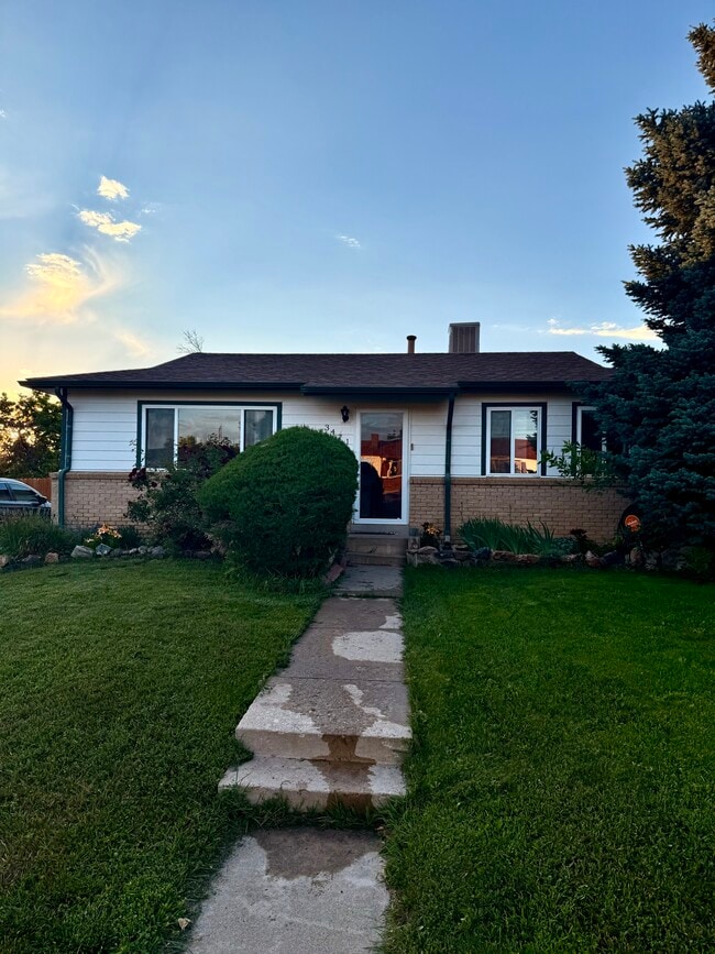 Foto del edificio - 3471 Kellogg Pl