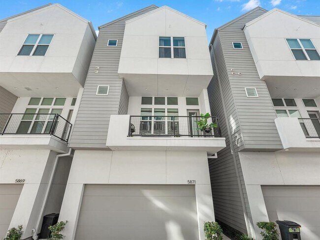 Foto del edificio - 5871 E Post Oak Ln
