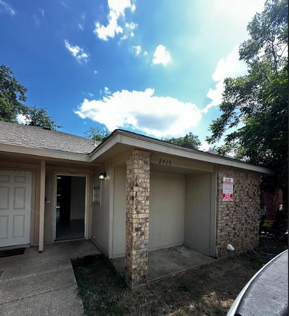 Foto principal - 2415 Doreen St