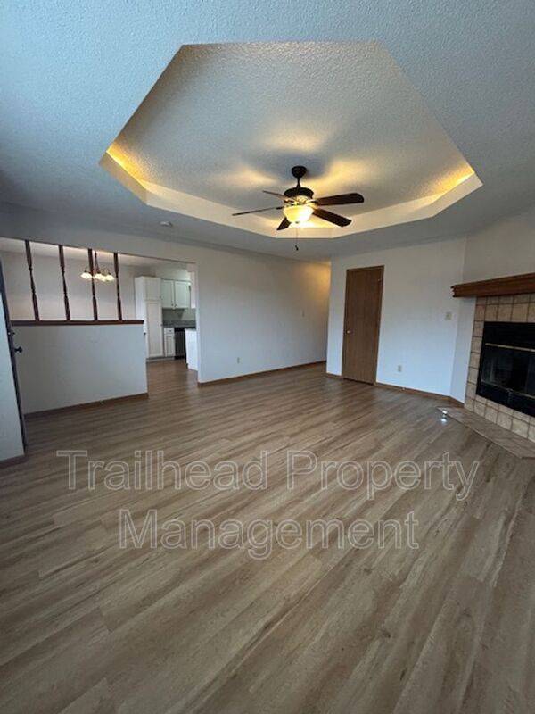 Foto del edificio - 701 SW 37th St Terrace