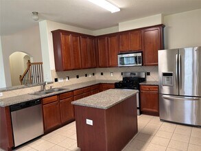 Building Photo - 21223 Colton Cove Dr