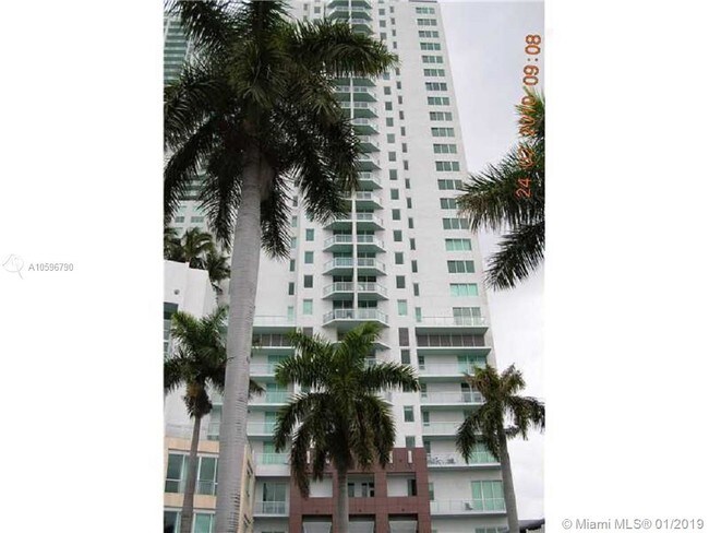 Foto del edificio - 244 Biscayne Blvd