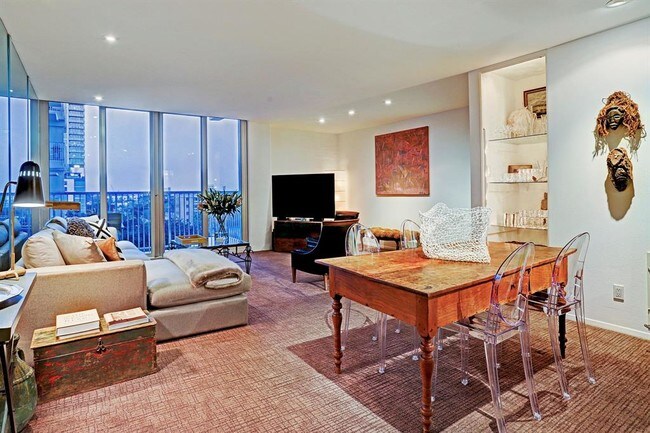 Foto del edificio - 3614 Montrose Blvd