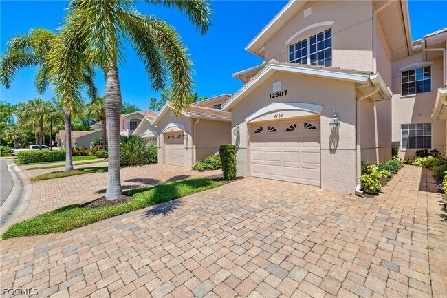 Foto del edificio - 12607 Fox Ridge Dr