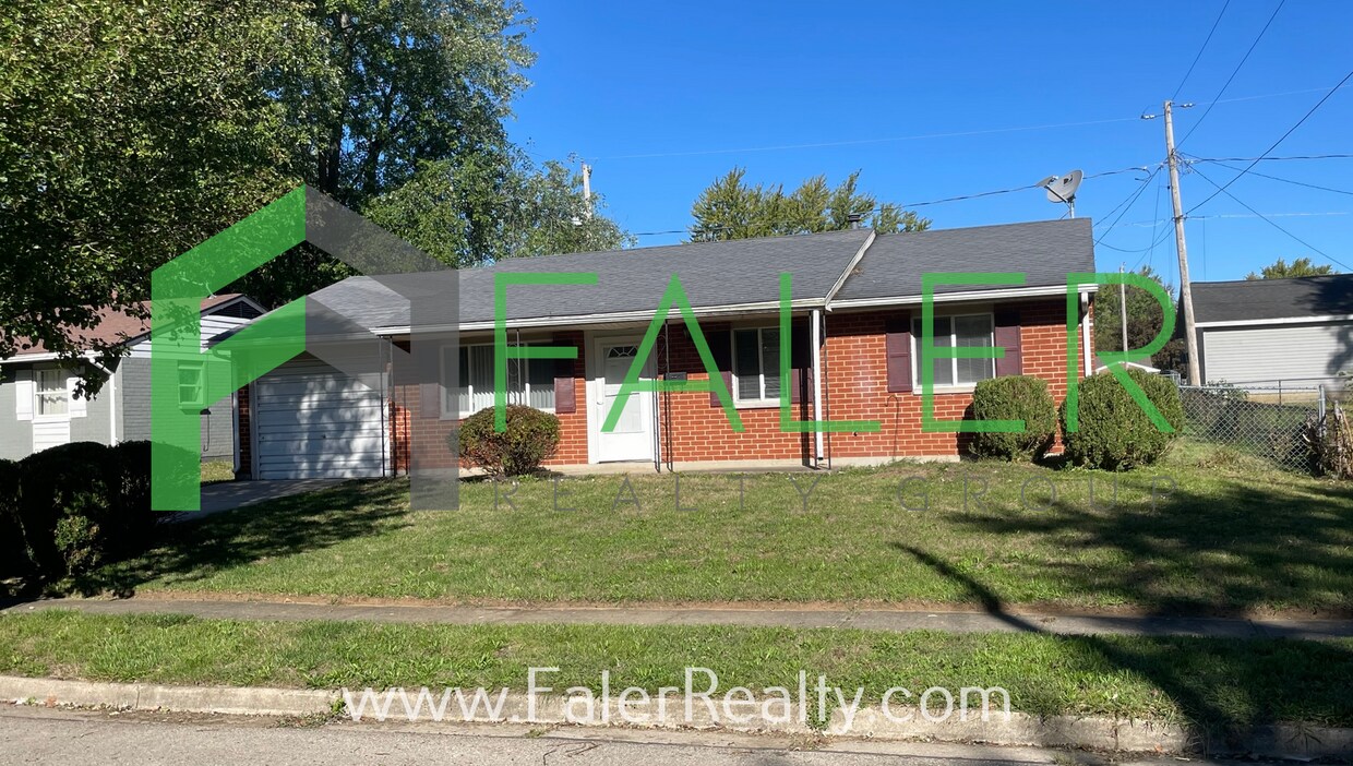 Foto principal - Beautiful 3 bedroom home with attached garage