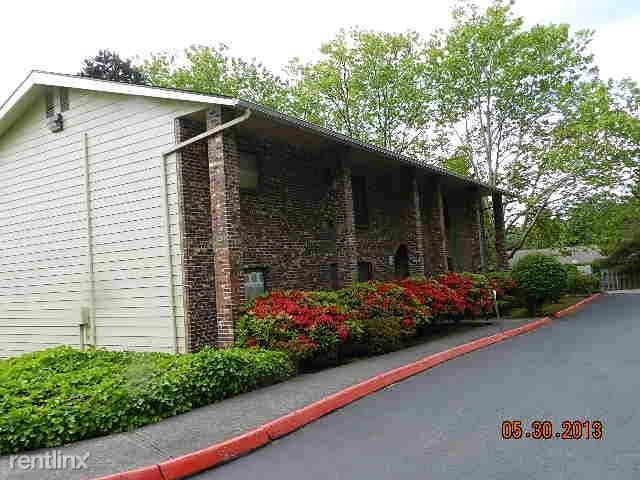 Building Photo - 5660 SW 180th Ave