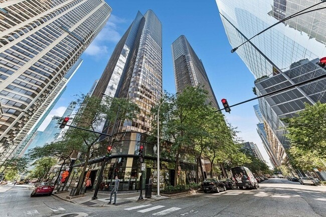 Building Photo - 401 E Ontario St
