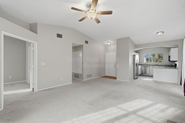 Foto del edificio - 5133 W Citrine Pl