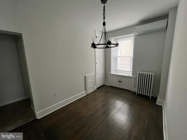Building Photo - 357 Lyceum Ave