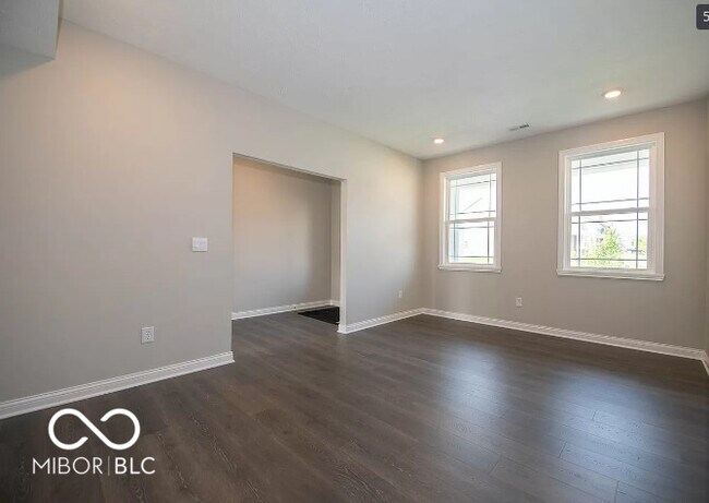 Building Photo - 13 Highland Knoll Way