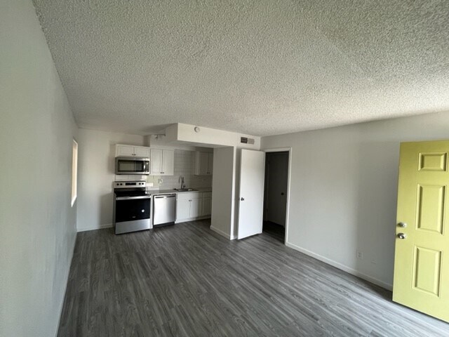 Foto principal - 1029 S Wilson St