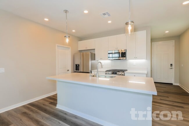 Building Photo - 31579 Willowood Way