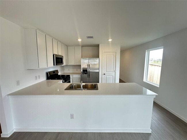 Foto del edificio - 615 Magnolia Creek Dr