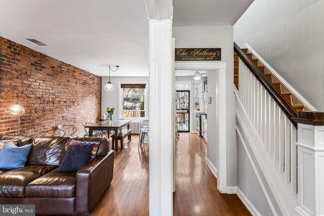 Foto del edificio - 720 Morton St NW