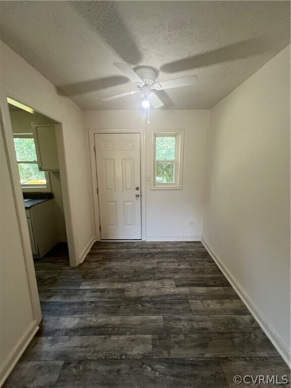 Foto del edificio - 406 Monticello Dr