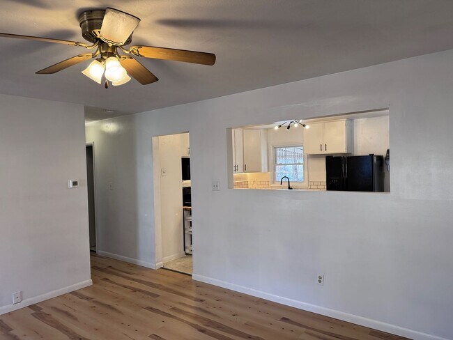 Foto del edificio - Swannanoa - Rent Includes All Utilities and Internet!