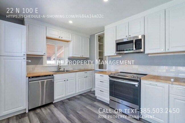 Building Photo - Charming Centerville Home!