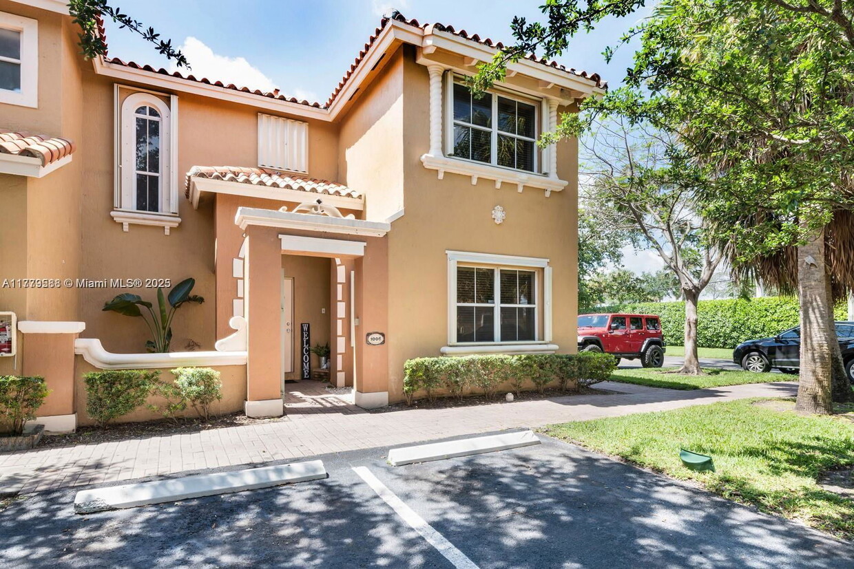 Foto principal - 8544 NW 140th Terrace